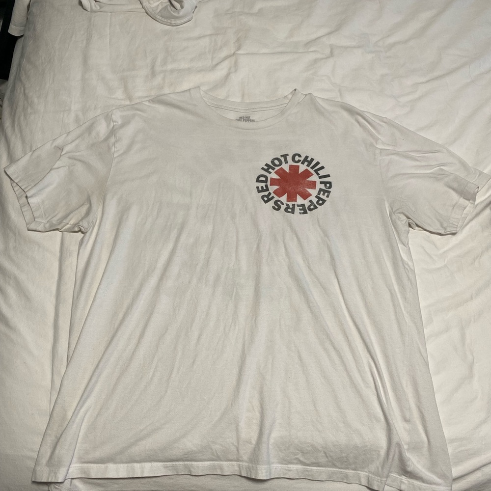 Vintage Red Hot Chili Peppers Short. Size XXL